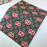 Gucci Wholesale Chain card case wallet with GG apple print