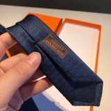 Hermes Faconnee H tie in hand-sewn silk