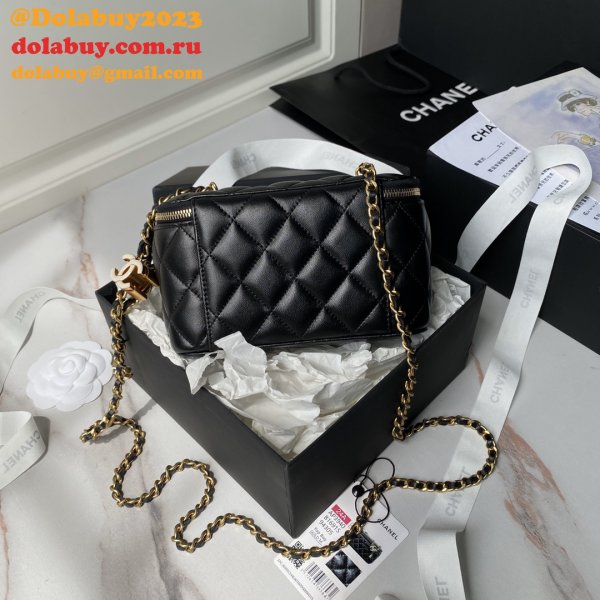 Top Quality Vanity AP3940 Classic Chain Replica Bag Black/White