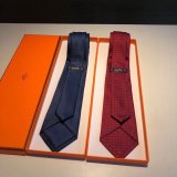 Hermes Faconnee H tie in hand-sewn silk