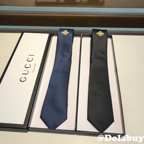 Gucci Men's Blue Double G And Hearts Silk Tie